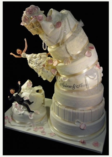 Funny-wedding-cake