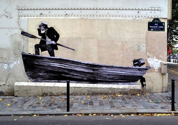 street-art-in-paris-by-levalet-26