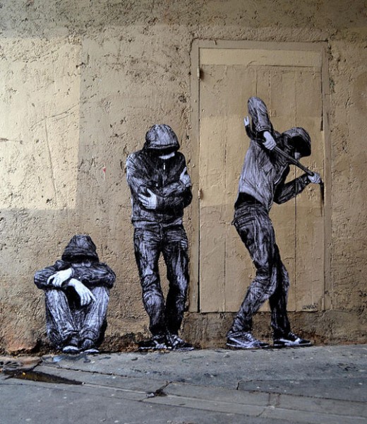 street-art-in-paris-by-levalet-27