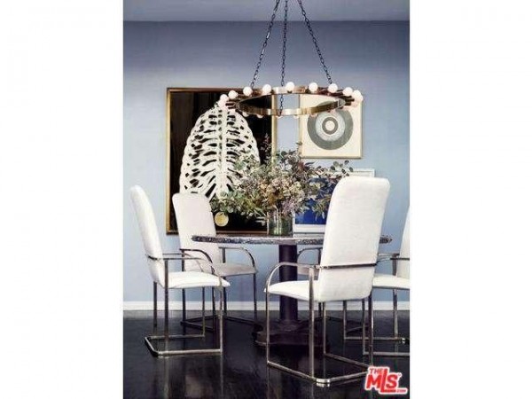 0dbcff90-e2dc-11e4-88c9-15b3bf5fb2b0_x-dining-area-jessica-alba-new