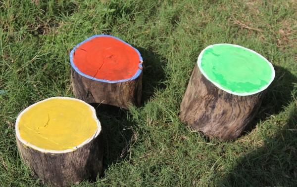 900px-Create-Glow-in-the-Dark-Log-Campfire-Stools-Step-7