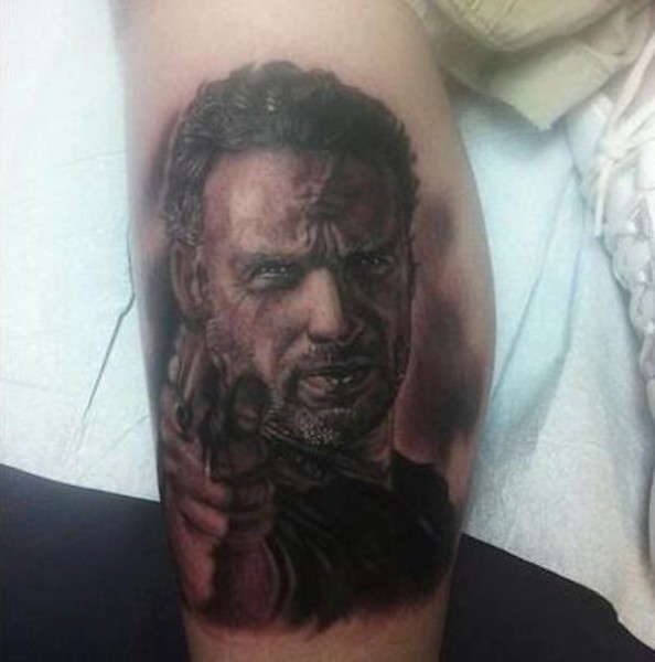 dont-open-dead-inside-these-walking-dead-tattoos-33-photos-17