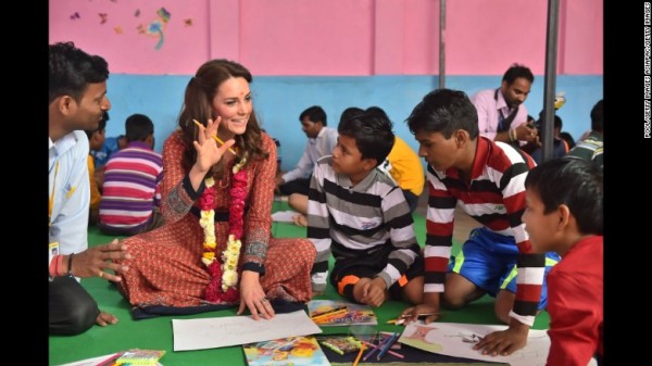 160412084153-will-kate-india-0412-exlarge-169