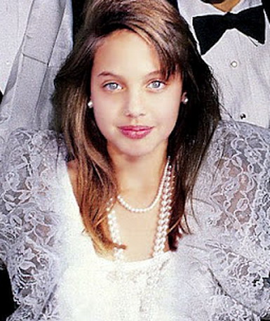 angelina_jolie_childhood_pictures9