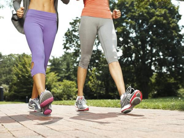 7-health-benefits-of-walking-every-day-162823-687964222